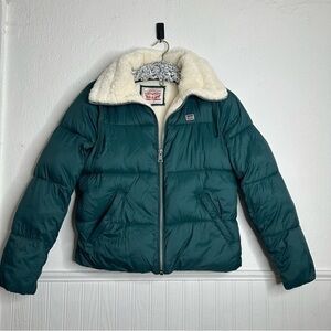 Levi’s women’s Molly puffer green jacket